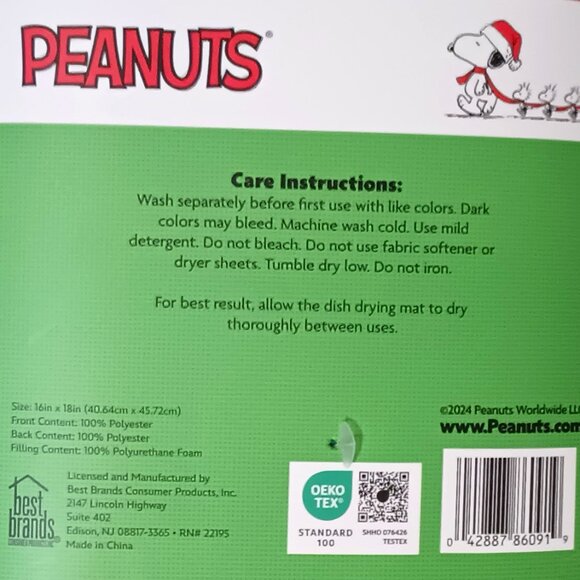 NWT ~ 2 Pack of Peanuts Snoopy & Friends Holiday Microfiber Dish Drying Mats - Picture 7 of 7